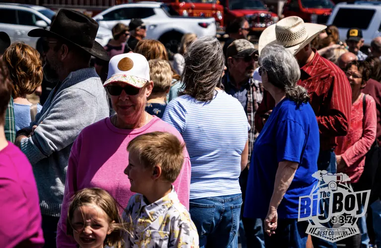 Keystone-Lemoyne fundraiser draws record crowd after historic Morrill Fire