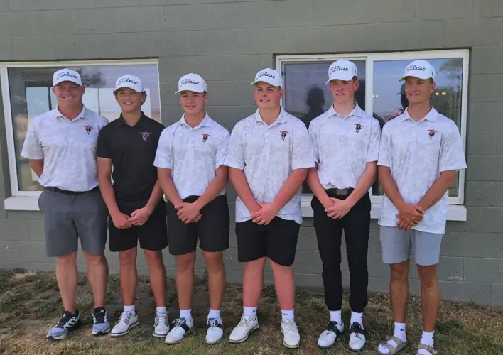 Scottsbluff edges Sidney for team title at Ogallala Invitational