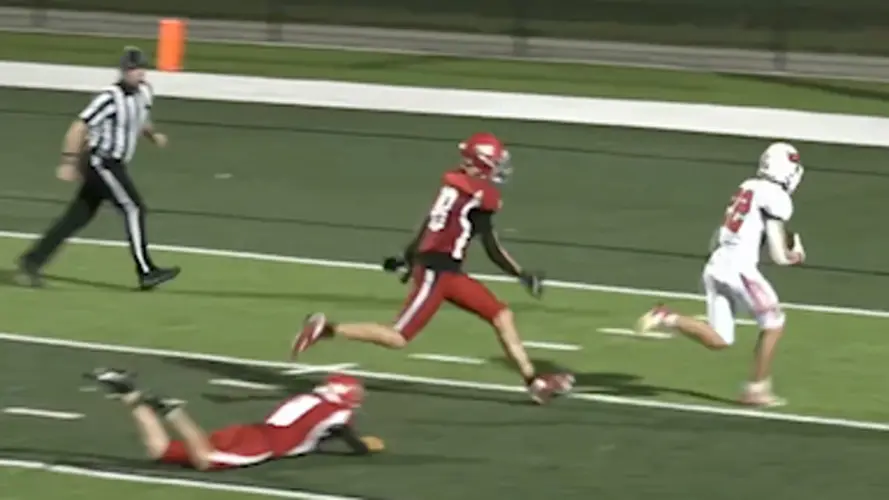 Plainview plays spoiler in week 9