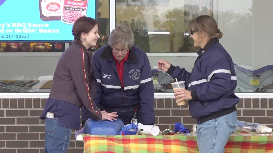 Eggs, milk, lifesaving skills: CPR training pops up outside Valentine grocery store