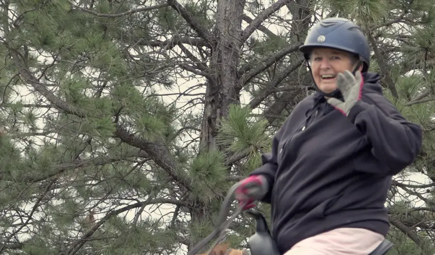 South Carolina woman with ALS brings 50-state horseback journey to Kearney
