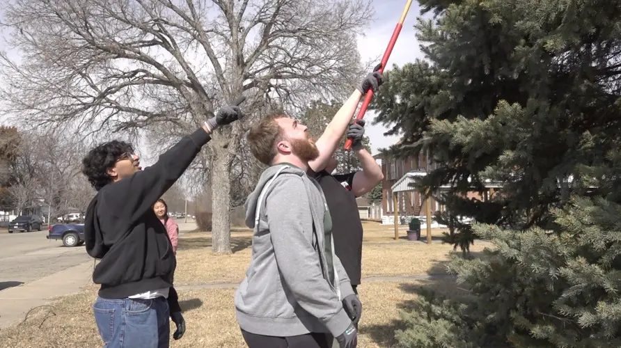 University of Nebraska Omaha students look to improve Valentine parks