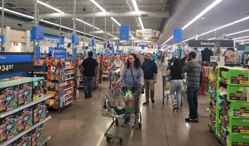 Sharp monthly drop in Nebraskans receiving public food aid sounds alarm for advocates