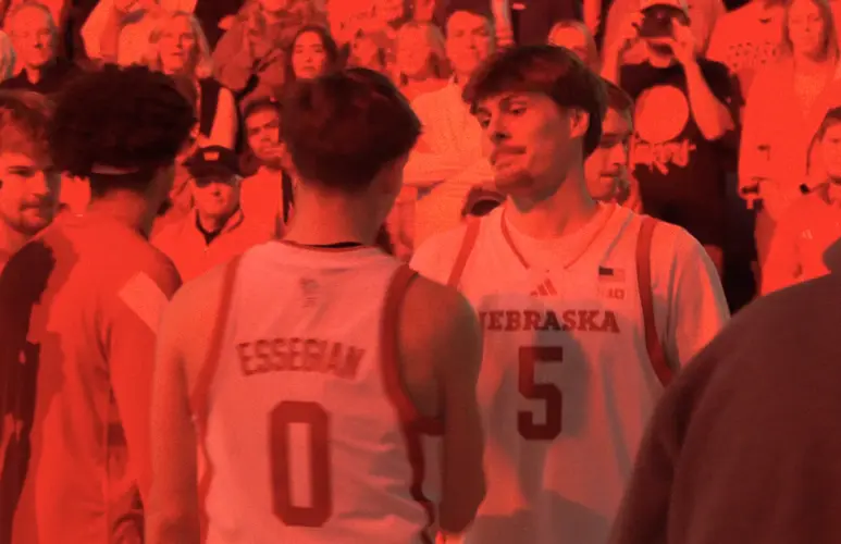 Frager’s dominant night helps Huskers take final exhibition over K-State in Grand Island