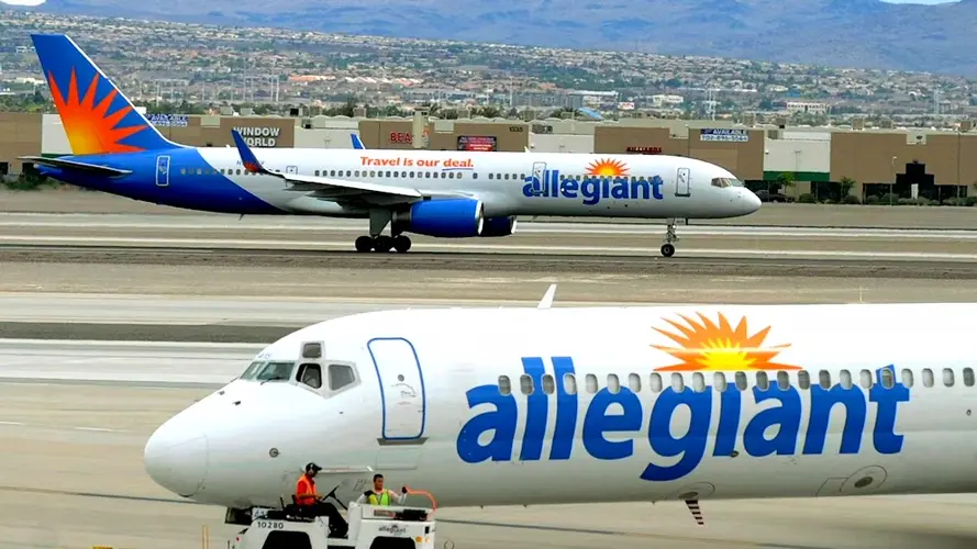 Allegiant Air y Sun Country completan fusión para crear una aerolínea más grande de bajo costo