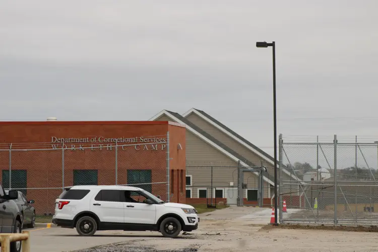 Federal judge sides with McCook migrant detainee in ACLU Nebraska lawsuit