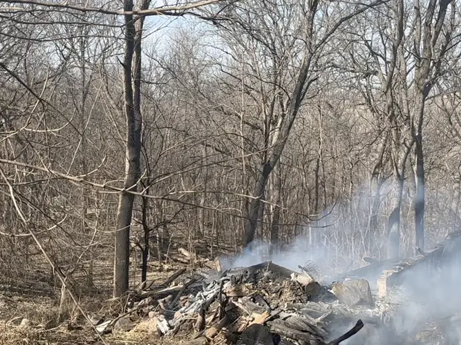 Structure fire forebodes the winter wildfire season